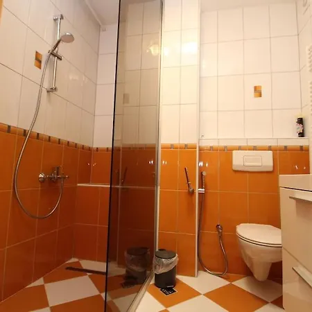Apartment Drustveni Dom I